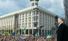 На Майдане будут выбирать «Президента»: что происходит?