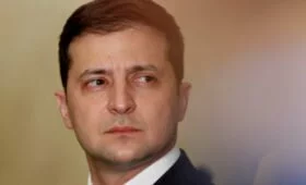 Помощник Зеленского потребовал «уточнить» минские соглашения по Донбассу