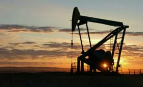Bloomberg сообщил о планах Эр-Рияда нарастить добычу нефти